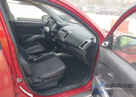 2010 Mitsubishi Outlander Se z USA, uszkodzony, nr VIN JA4JT3AW2AZ007362